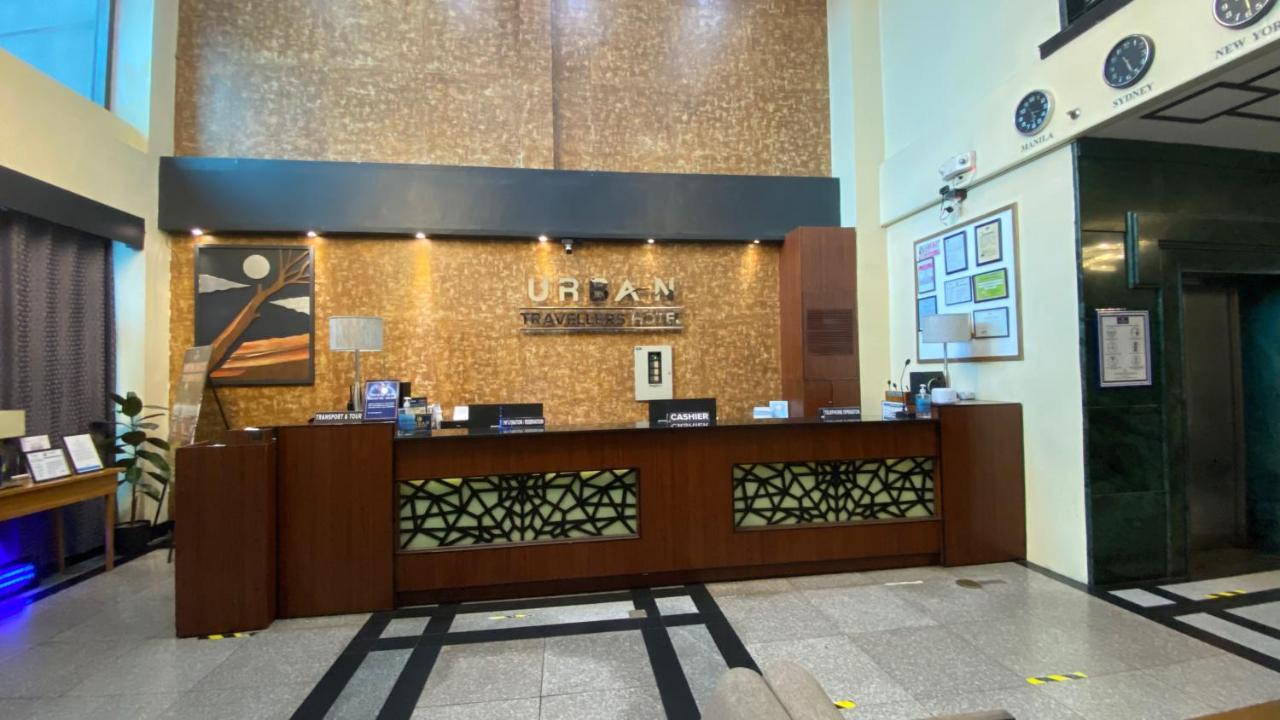 Urban Travellers Hotel Pasay Exterior photo